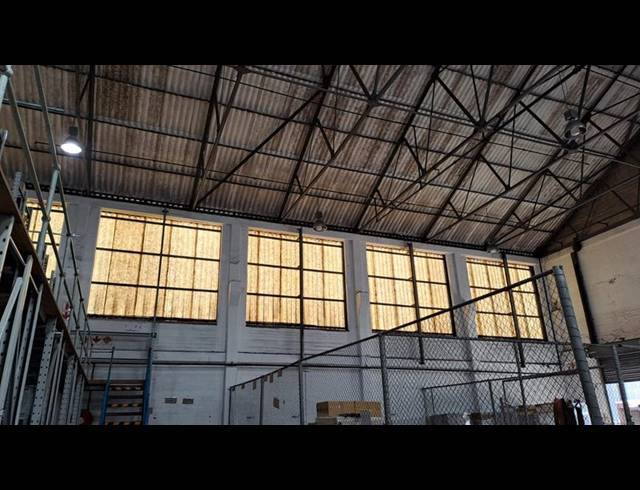 INDUSTRIAL PROPERTY TO RENT IN NORTH END